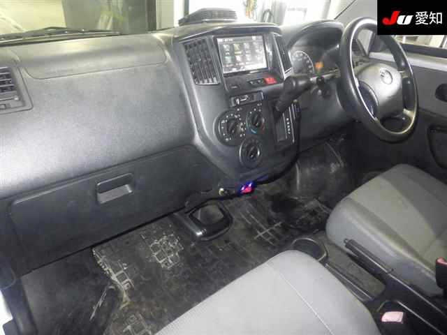 TOYOTA TOWN ACE VAN 2010