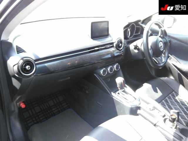 MAZDA DEMIO 2015