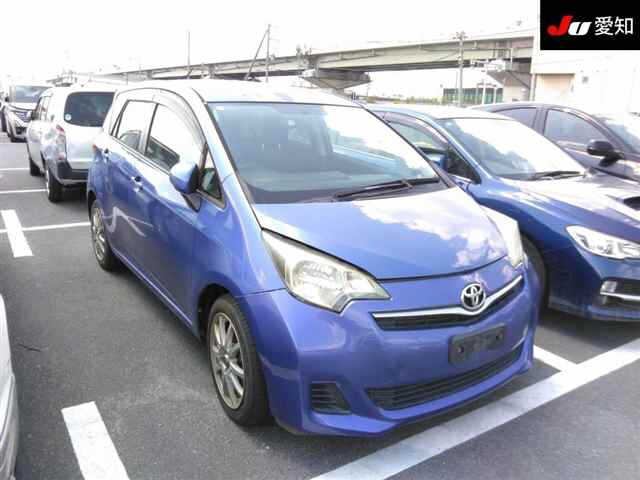 TOYOTA RACTIS 2010