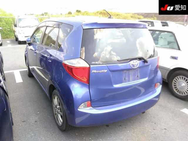 TOYOTA RACTIS 2010