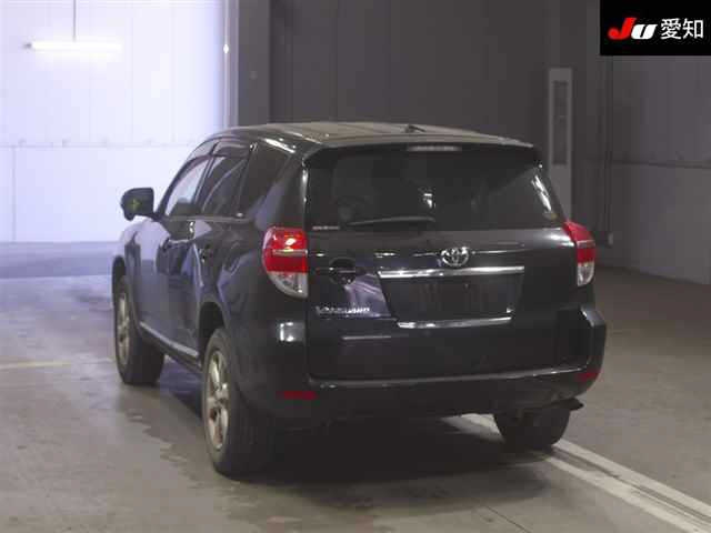 TOYOTA VANGUARD 2013
