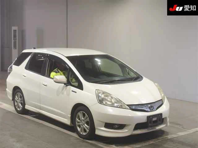 HONDA FIT SHUTTLE 2013