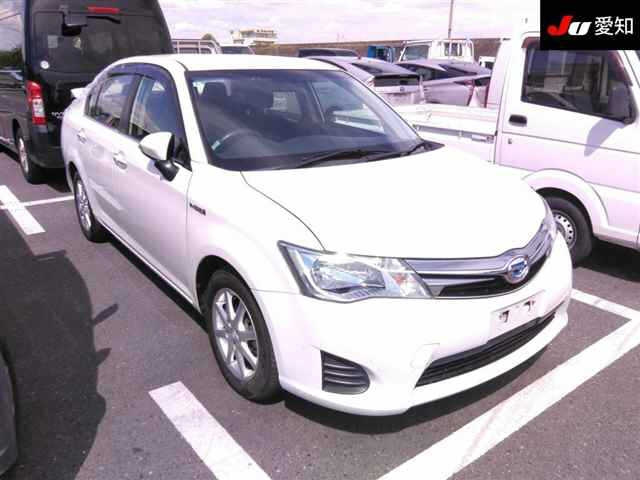 TOYOTA COROLLA AXIO 2013