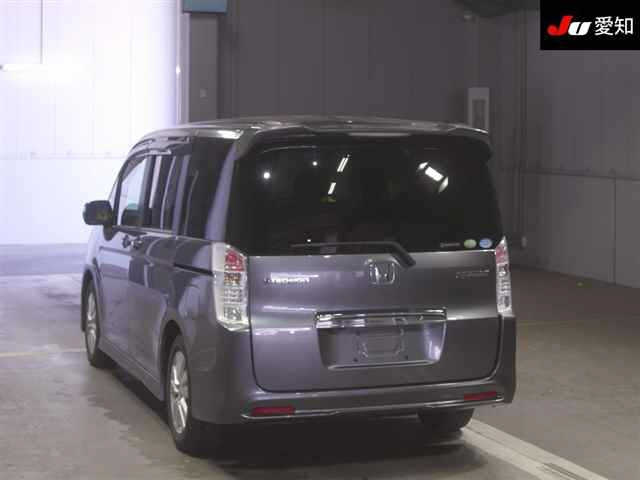 HONDA STEP WAGON 2010