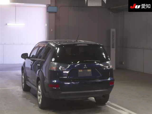 MITSUBISHI OUTLANDER 2010