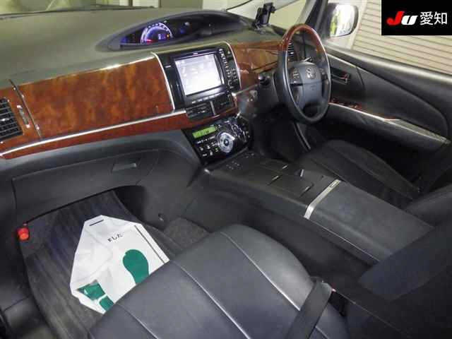 TOYOTA ESTIMA HYBRID 2012