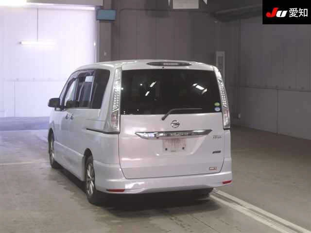 NISSAN SERENA 2013