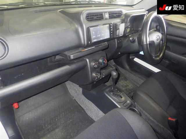TOYOTA PROBOX 2021