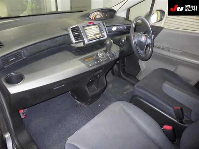 HONDA FREED 2008