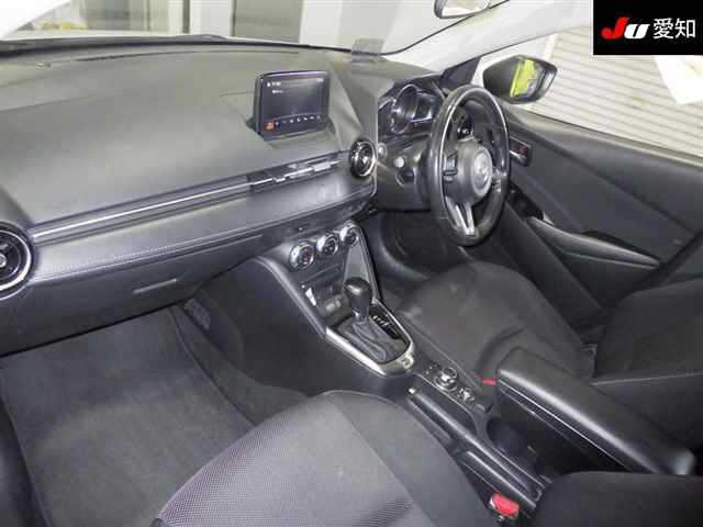 MAZDA DEMIO 2018