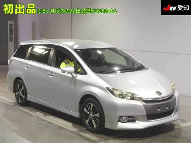 TOYOTA WISH 2012