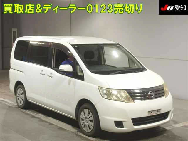 NISSAN SERENA 2010
