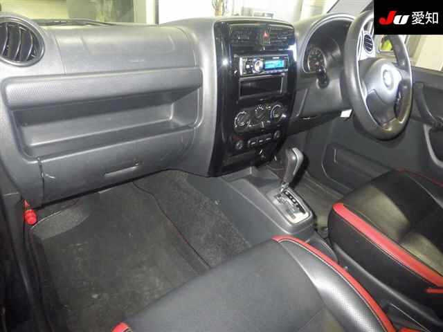 SUZUKI JIMNY 2012