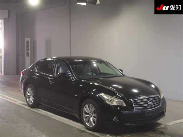 NISSAN FUGA 2011