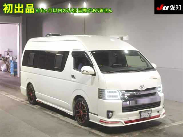 TOYOTA HIACE VAN 2017