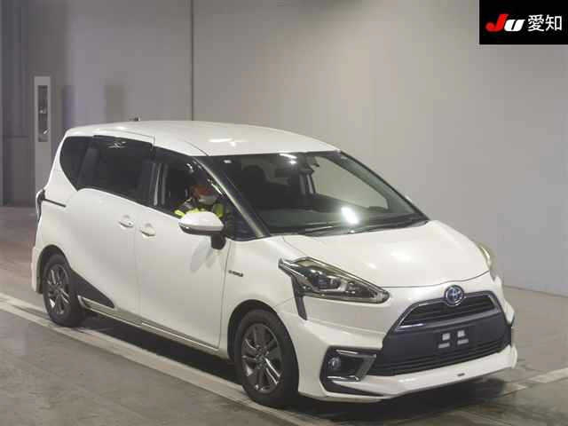 TOYOTA SIENTA 2016