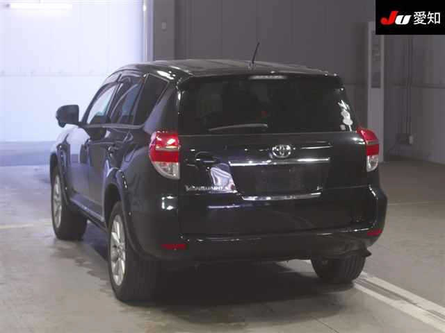 TOYOTA VANGUARD 2011