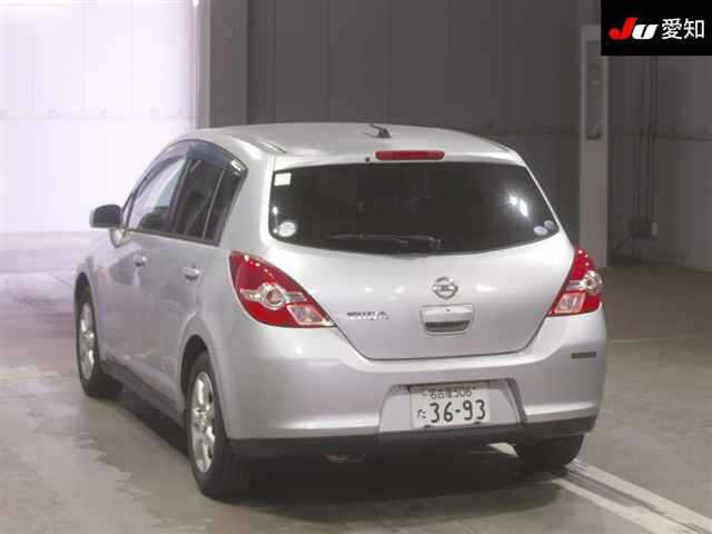 NISSAN TIIDA 2009