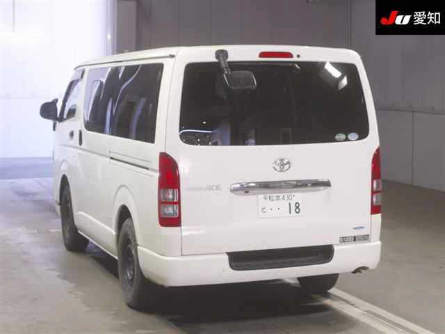 TOYOTA REGIUS ACE VAN 2014