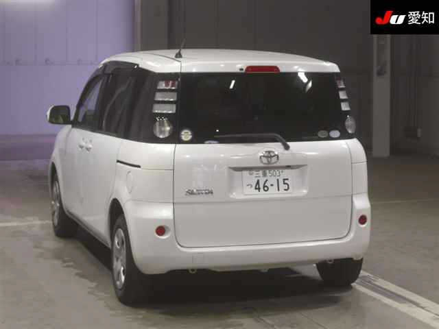 TOYOTA SIENTA 2008