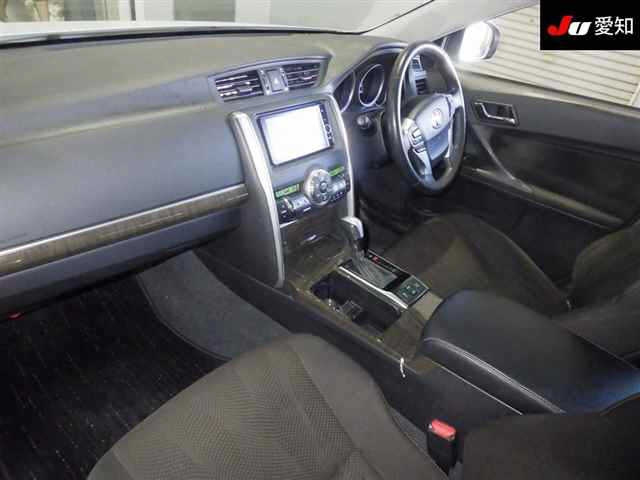 TOYOTA MARK X 2013