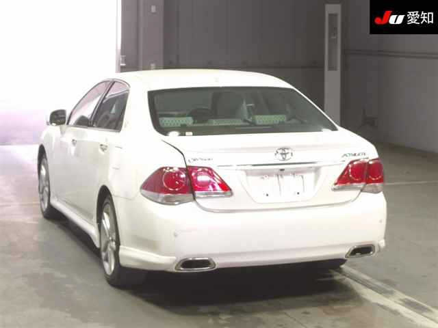 TOYOTA CROWN 2012