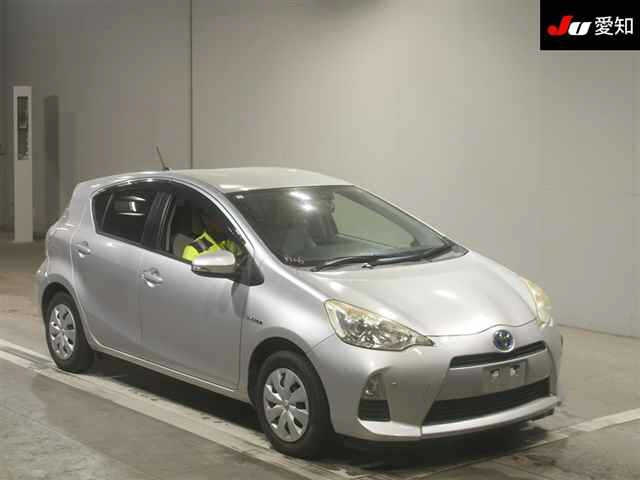 TOYOTA AQUA 2014