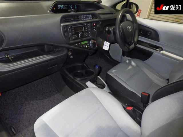 TOYOTA AQUA 2014