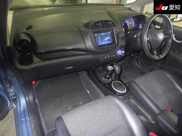 HONDA FIT SHUTTLE 2014