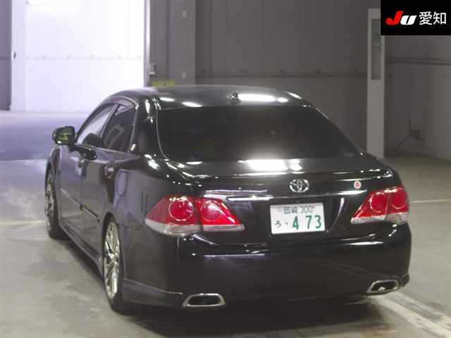 TOYOTA CROWN 2011