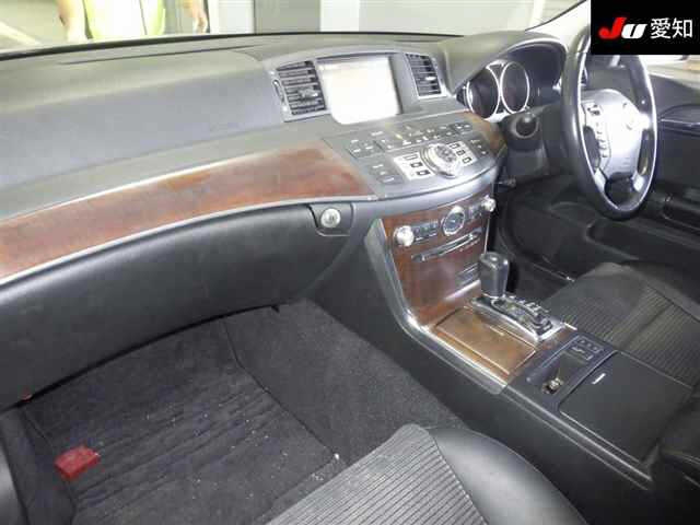 NISSAN FUGA 2008