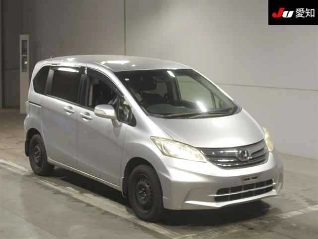 HONDA FREED 2012