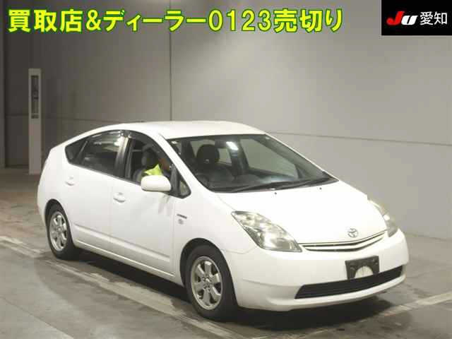 TOYOTA PRIUS 2010