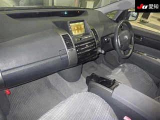 TOYOTA PRIUS 2010
