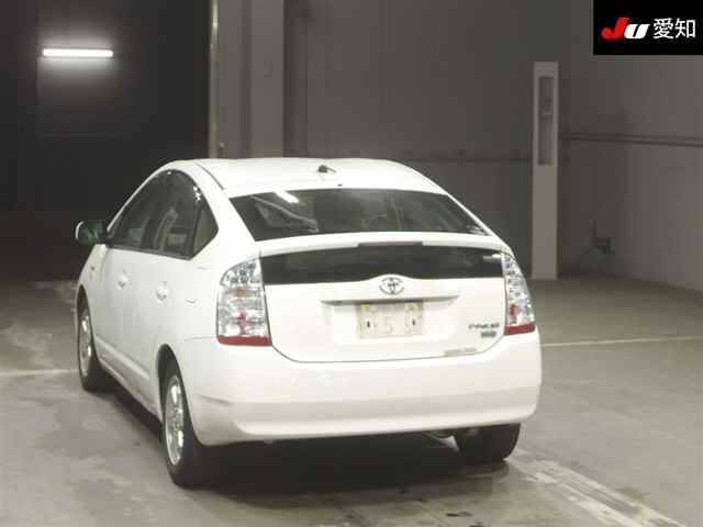 TOYOTA PRIUS 2010