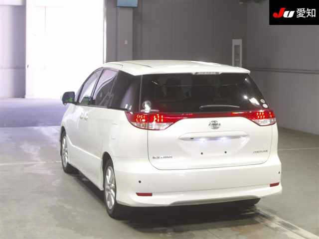 TOYOTA ESTIMA 2009