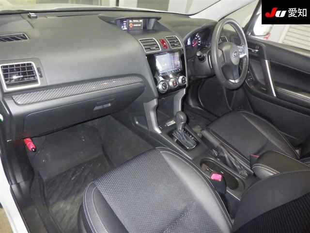 SUBARU FORESTER 2015