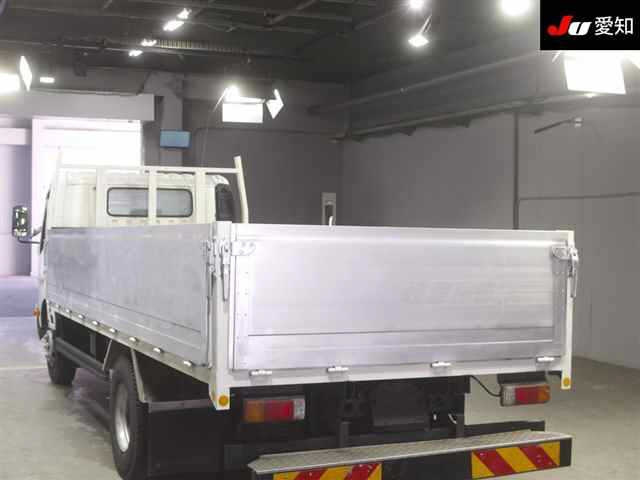 HINO DUTRO 2011