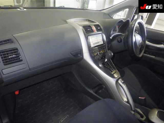 TOYOTA AURIS 2008