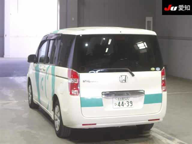 HONDA STEP WAGON 2012