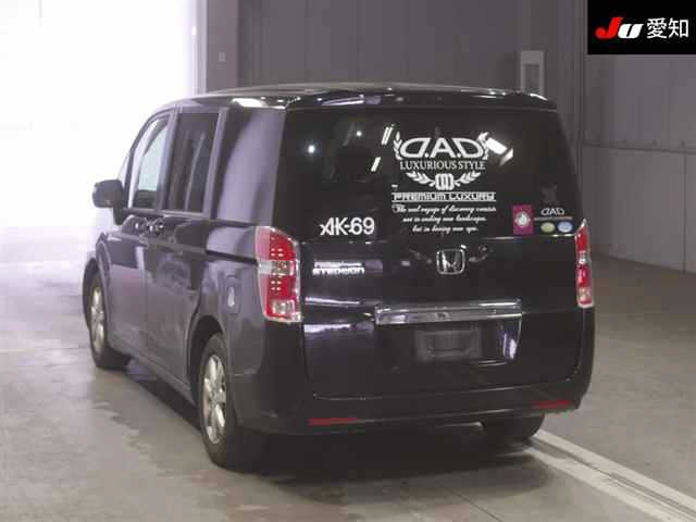 HONDA STEP WAGON 2012