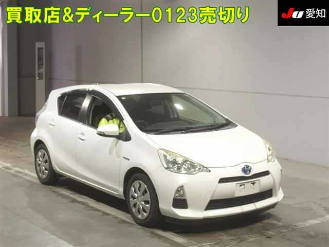 TOYOTA AQUA 2014