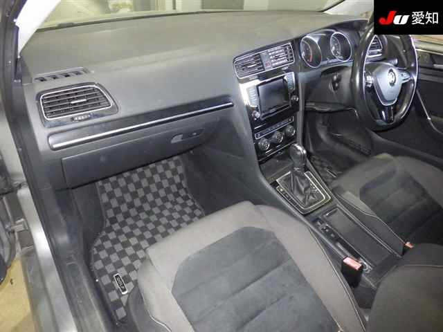 VOLKSWAGEN GOLF 2013
