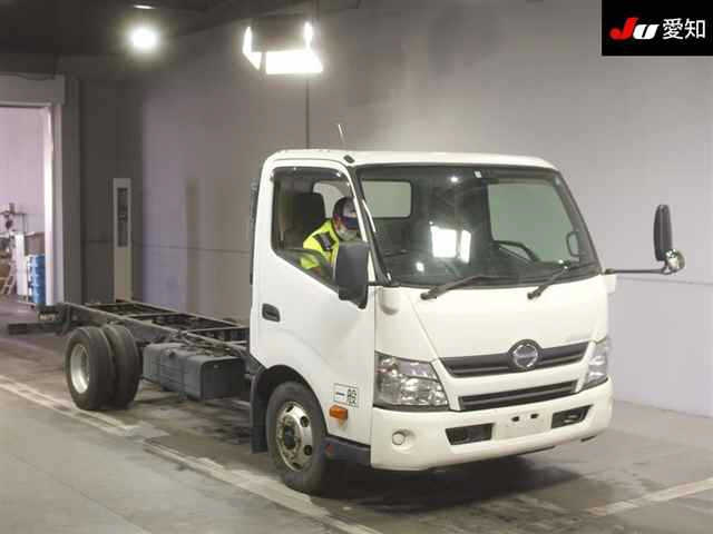 HINO DUTRO 2017