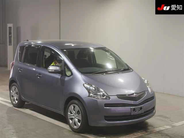TOYOTA RACTIS 2010