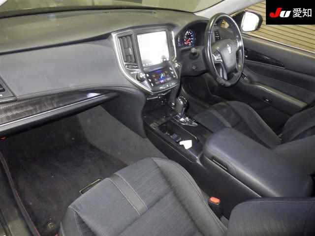 TOYOTA CROWN 2015