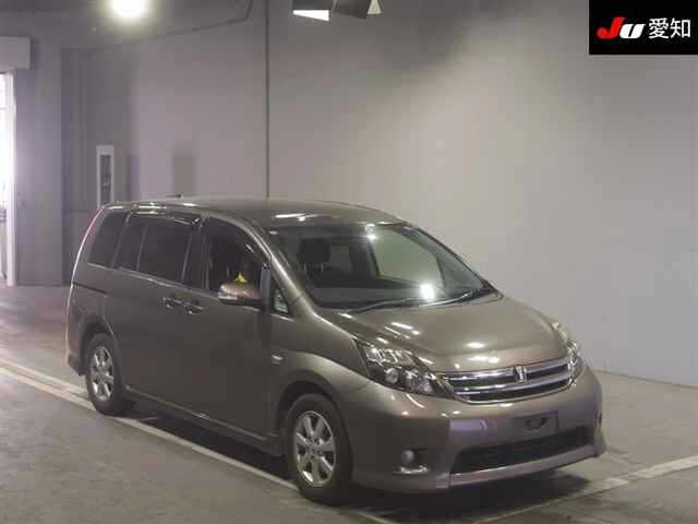TOYOTA ISIS 2009