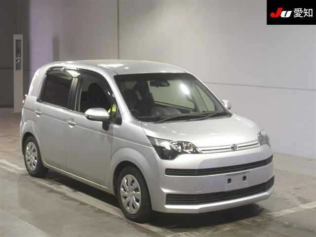 TOYOTA SPADE 2016