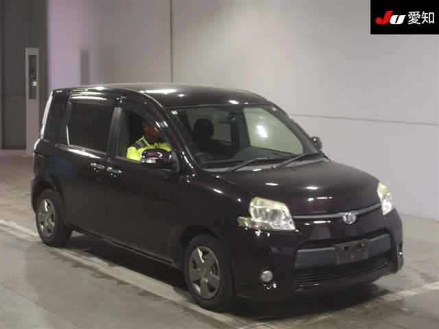 TOYOTA SIENTA 2012