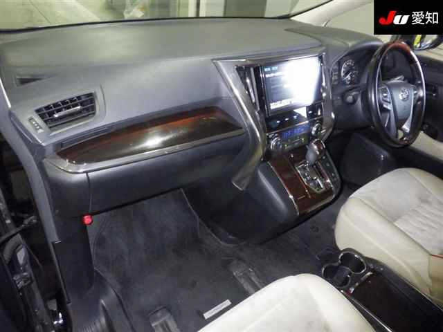 TOYOTA ALPHARD 2016